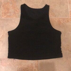 Vuori Elevation Plyo Tank (size small)